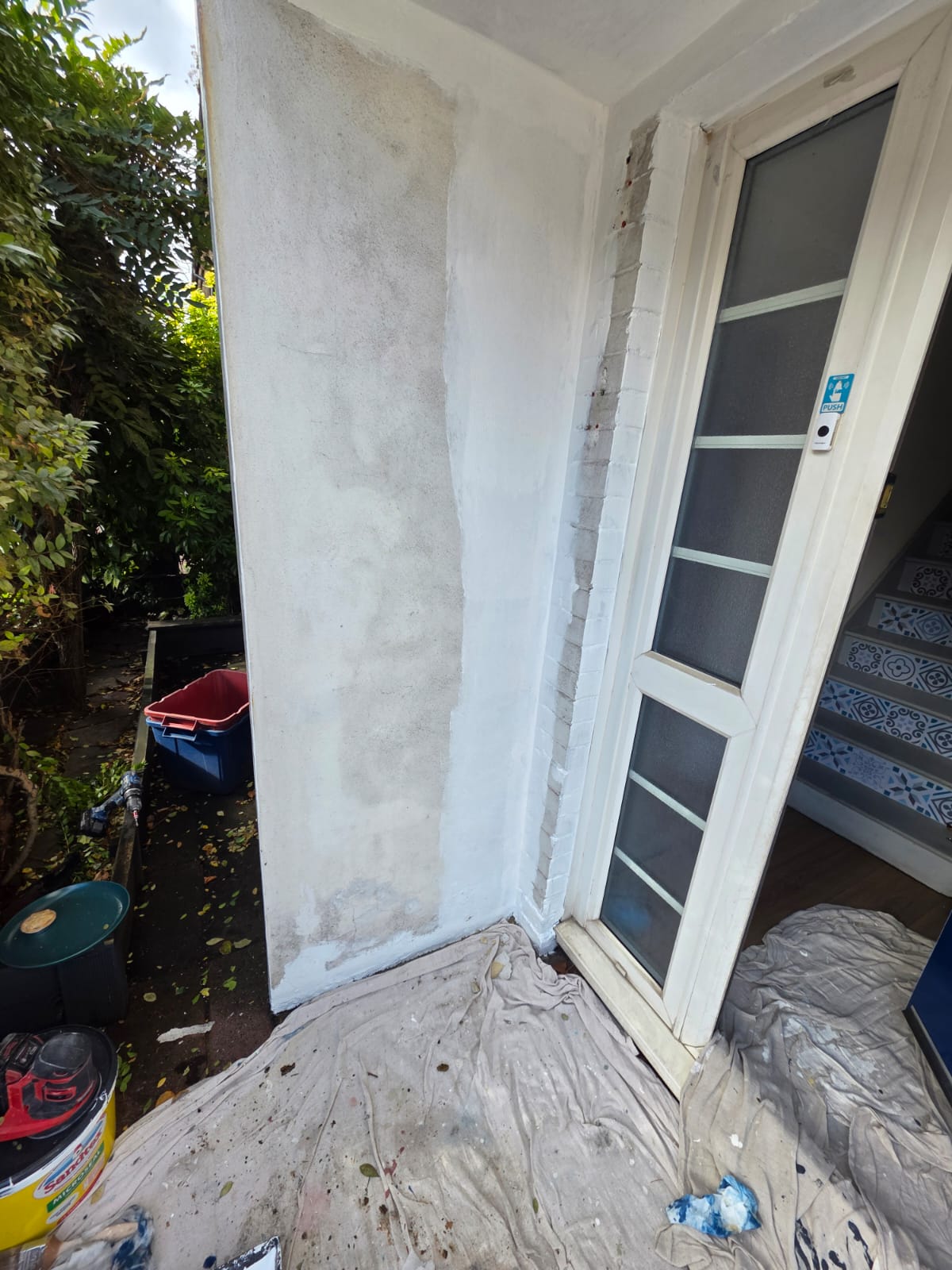 Door surround during preparation